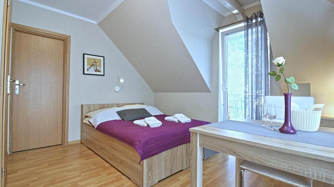Lc Pokoje & Apartamenty Pobierowo Buitenkant foto