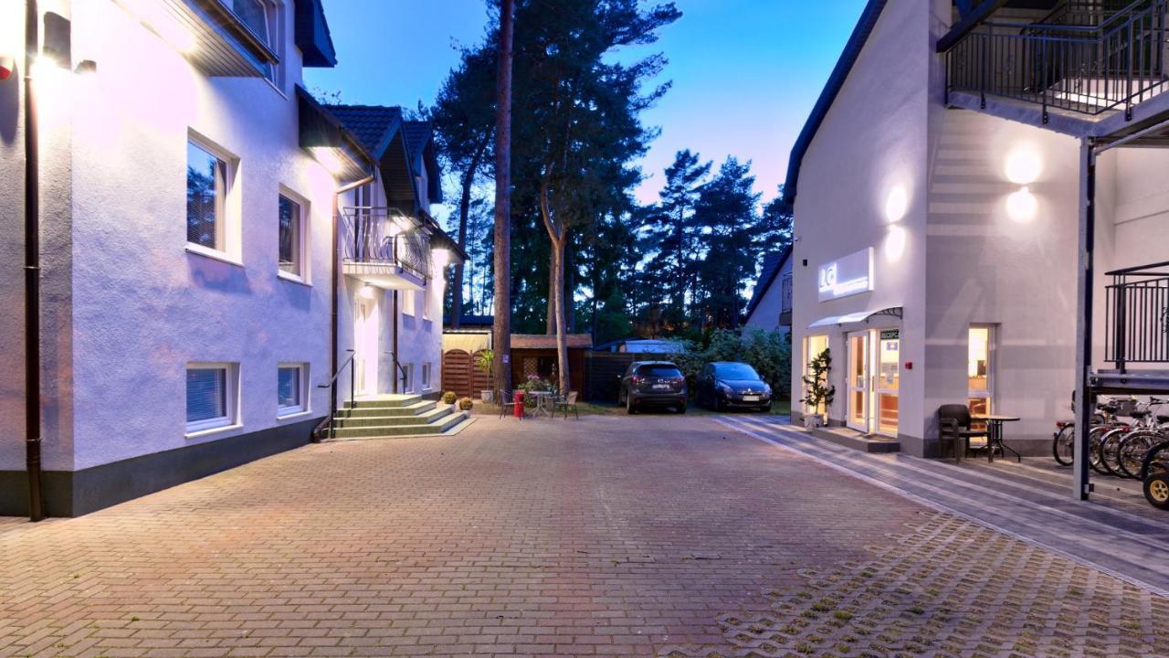 Lc Pokoje & Apartamenty Pobierowo Buitenkant foto