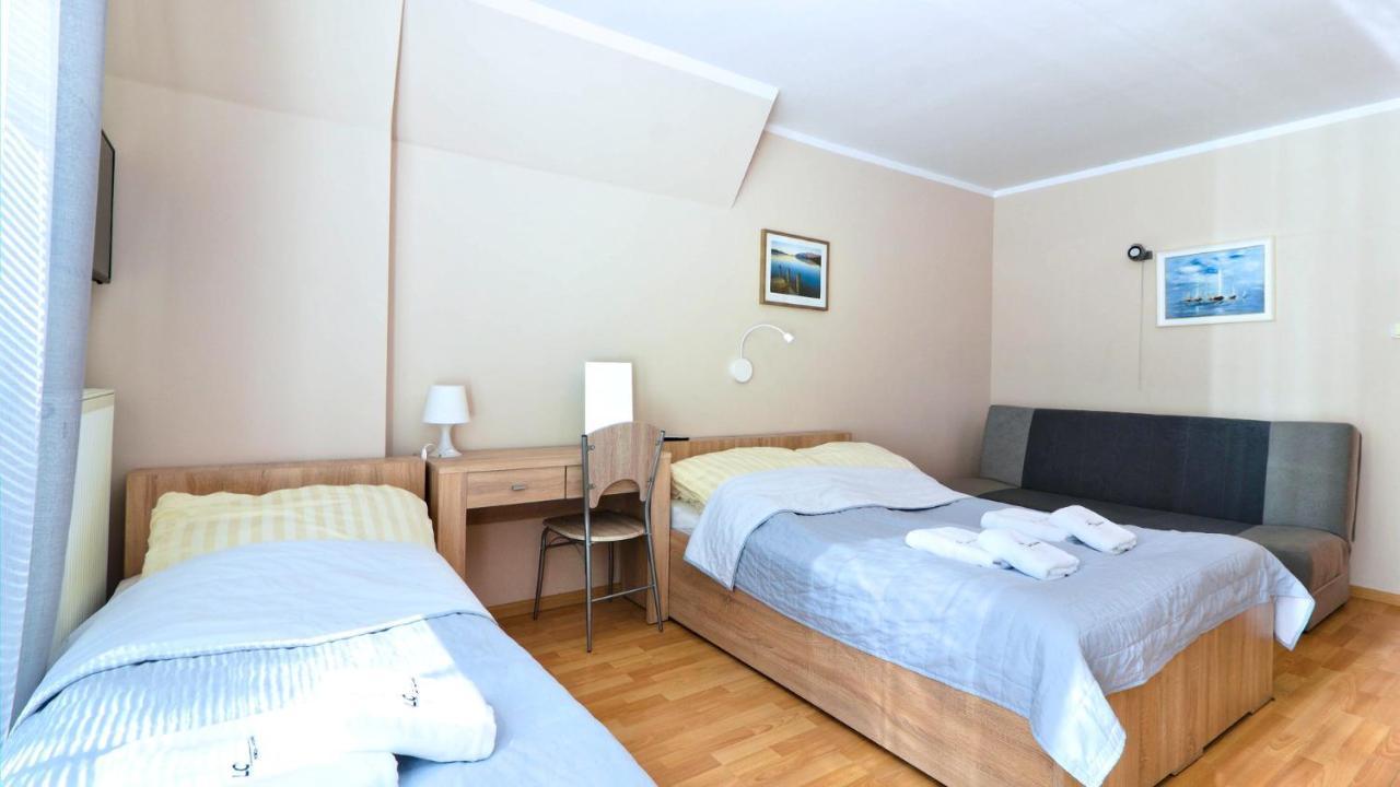 Lc Pokoje & Apartamenty Pobierowo Buitenkant foto