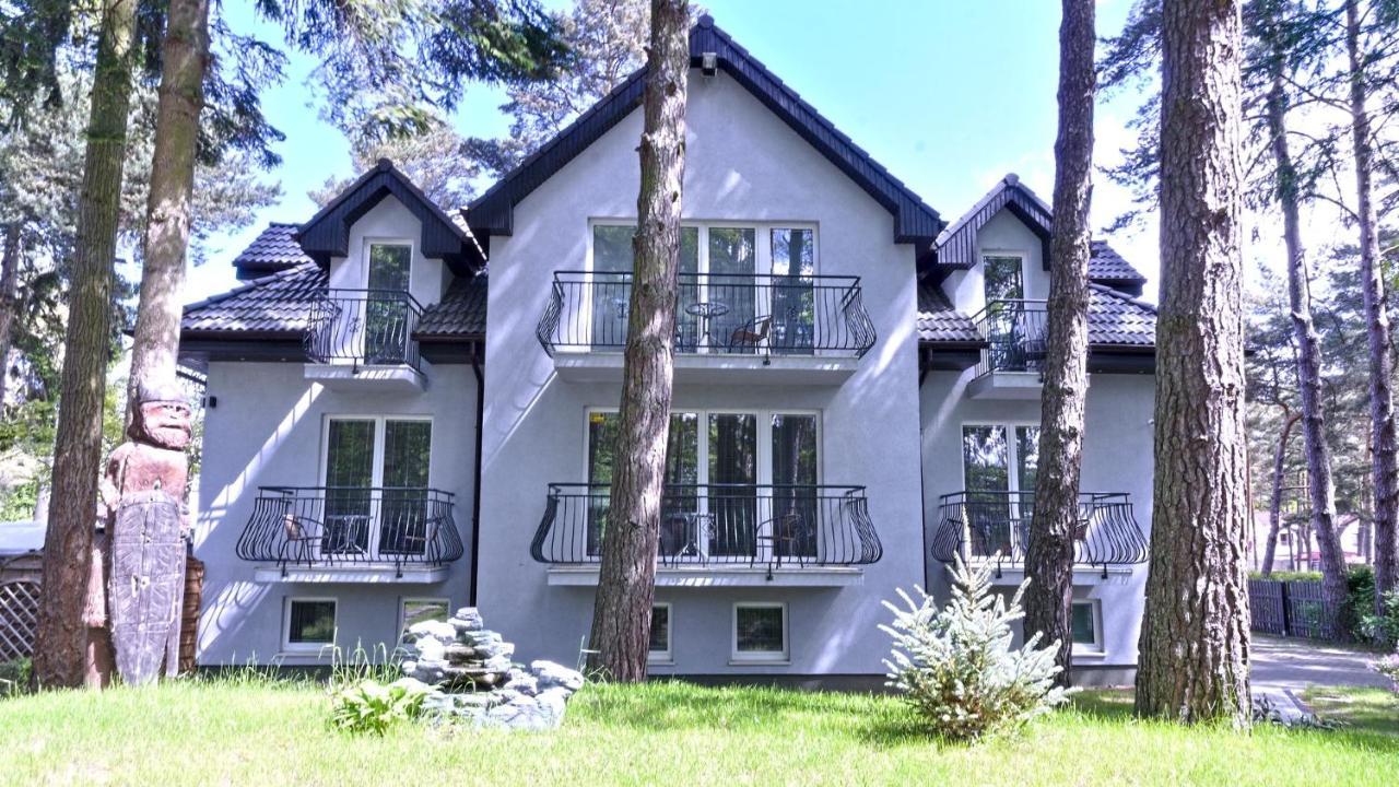 Lc Pokoje & Apartamenty Pobierowo Buitenkant foto