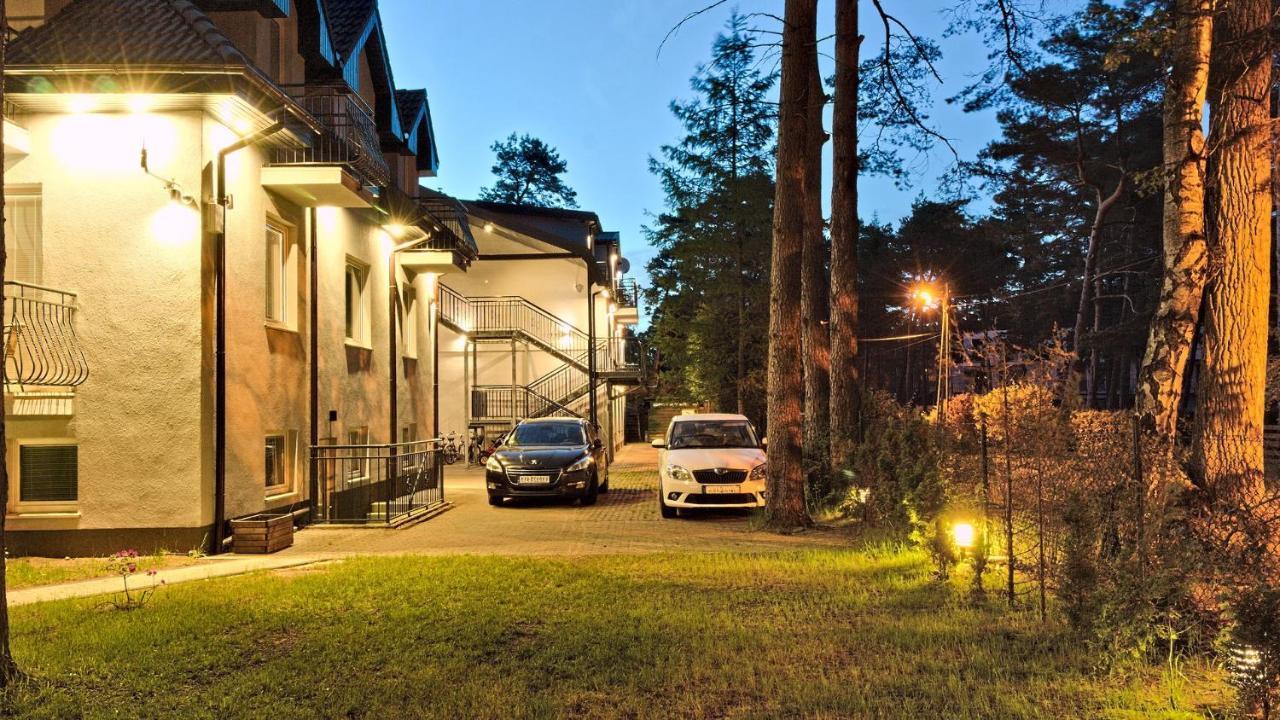 Lc Pokoje & Apartamenty Pobierowo Buitenkant foto