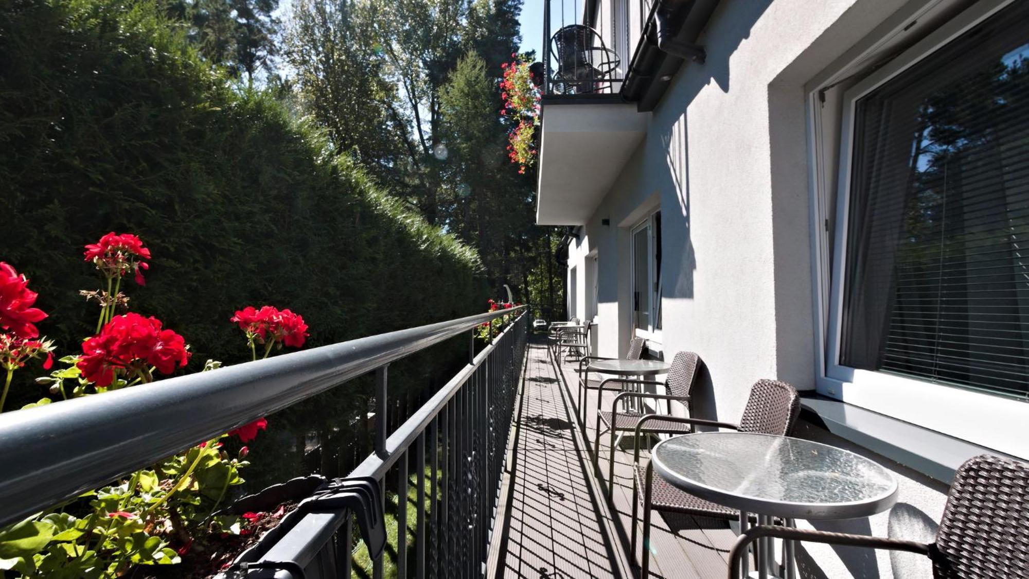 Lc Pokoje & Apartamenty Pobierowo Buitenkant foto