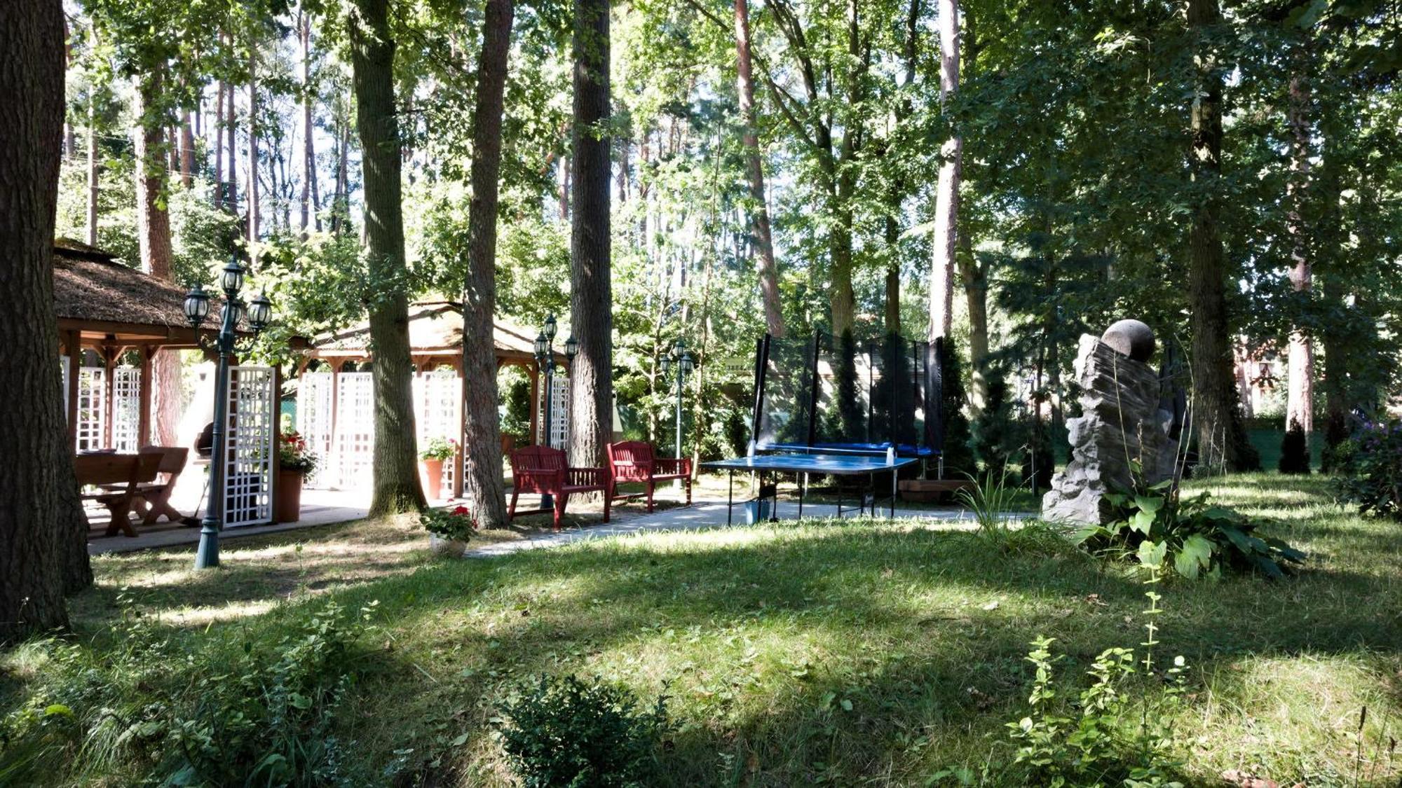 Lc Pokoje & Apartamenty Pobierowo Buitenkant foto