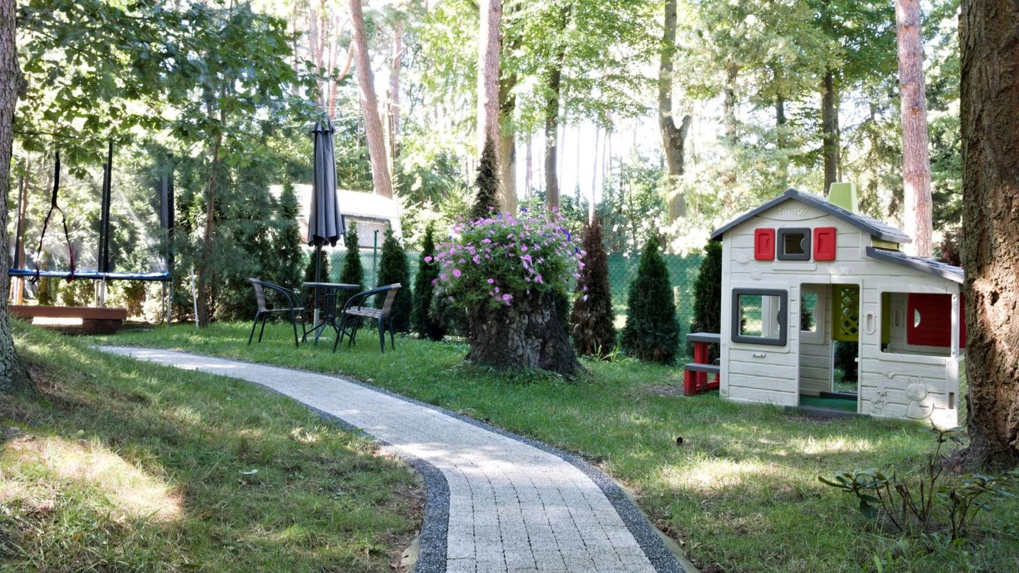 Lc Pokoje & Apartamenty Pobierowo Buitenkant foto