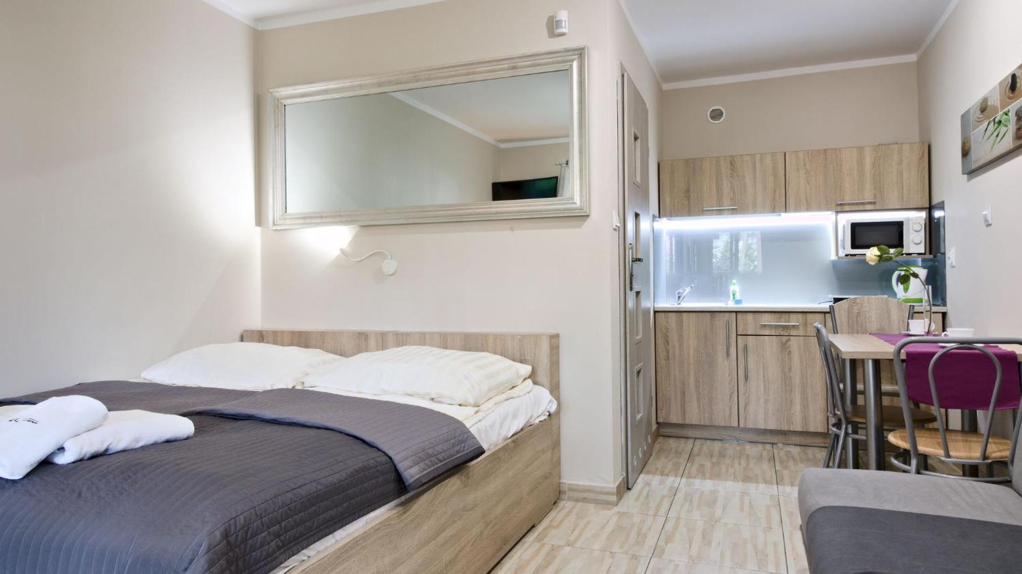 Lc Pokoje & Apartamenty Pobierowo Buitenkant foto