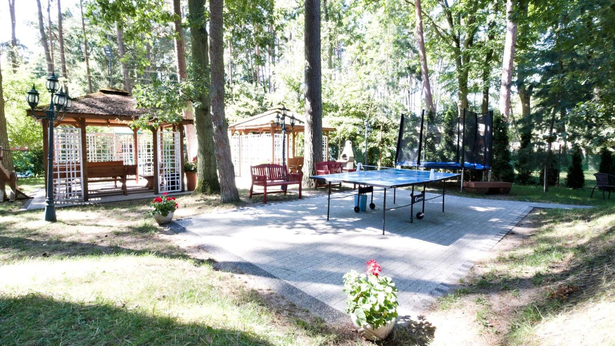 Lc Pokoje & Apartamenty Pobierowo Buitenkant foto