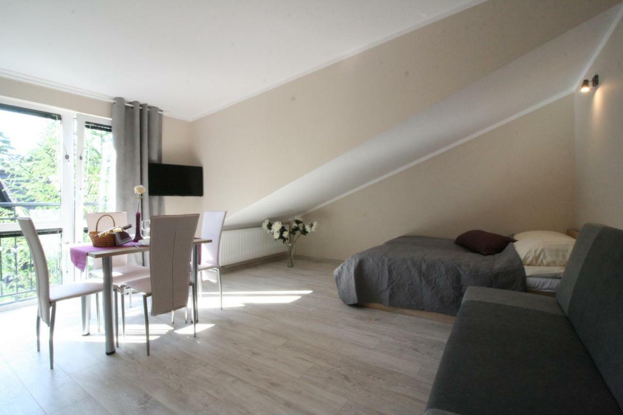 Lc Pokoje & Apartamenty Pobierowo Buitenkant foto